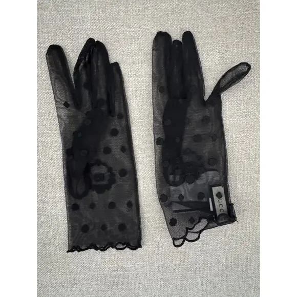 Gucci Embroidered Polka-Dot Tulle Gloves NWT Size Medium 7.5 - Picture 2 of 5